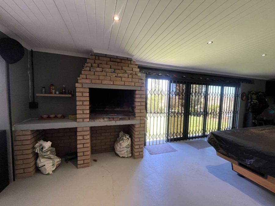 3 Bedroom Property for Sale in Olyfvenhoudtsdrift Northern Cape